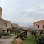 Patrizio Home